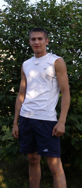 Александр Голенков