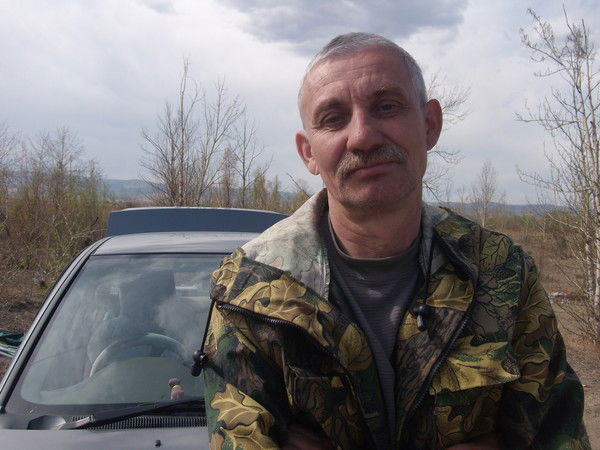 Александр Левченко