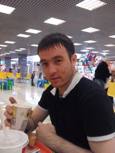 Жалолбек Абдурахманов