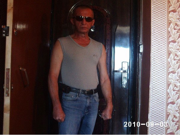 Виктор Савонов