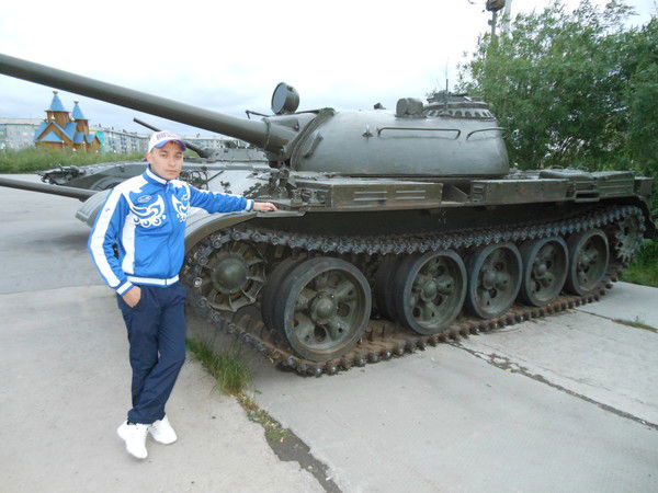 Денис Бакуменко