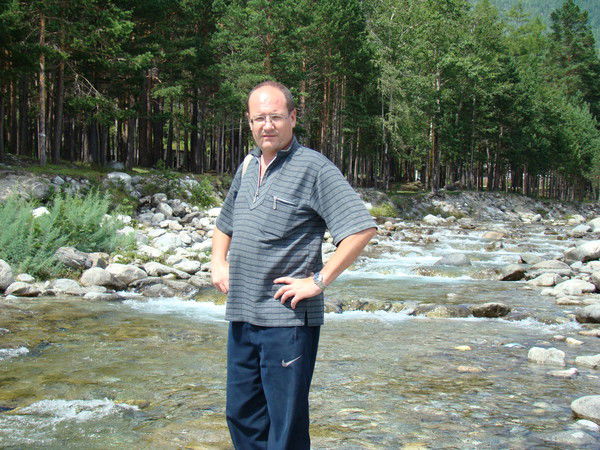 Олег Рязанов