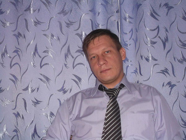 Коля Николаев