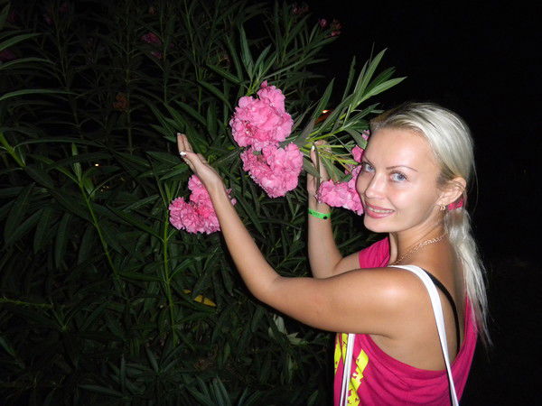 (((Бусинка))) Бусинка)))