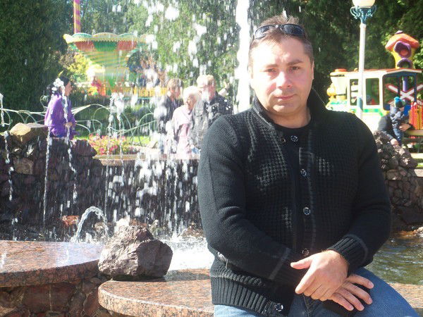 Константин Буров