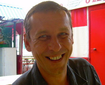 Александр Петров