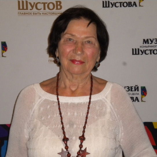 Лидия Бондарева