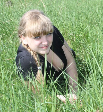 Яна Захарова