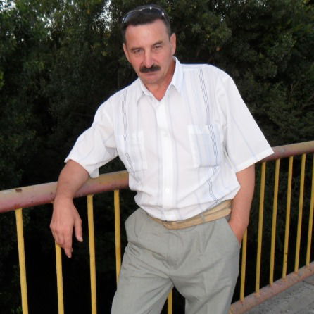 Виктор Голышев