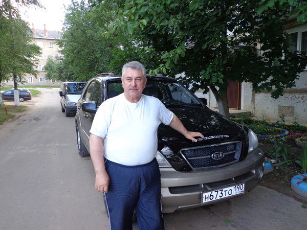 Виктор Лень