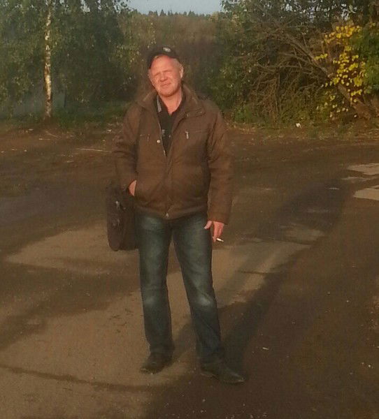 Олег Евстигнеев