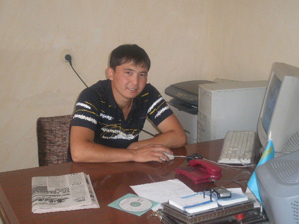 Ако Шарзадин