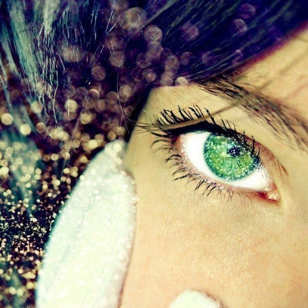 Замужняя ))))