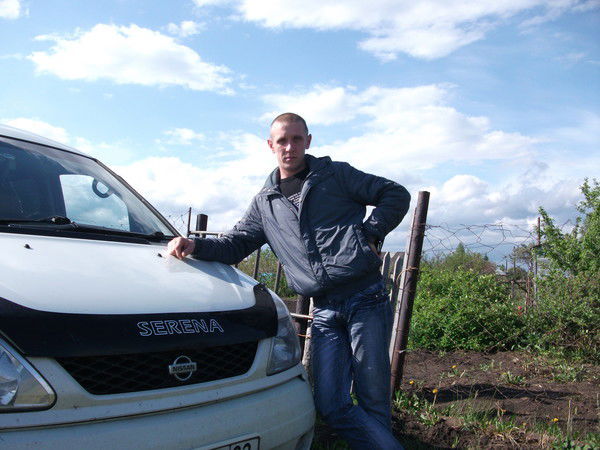 Максим Боженов