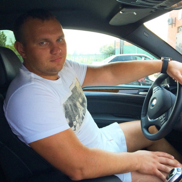 Юрий Ковалев