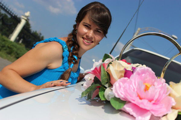 Елена Парнес