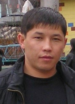 Азат Амренов