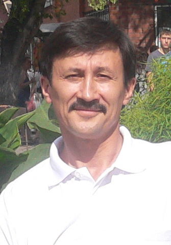 Насим Сахапов