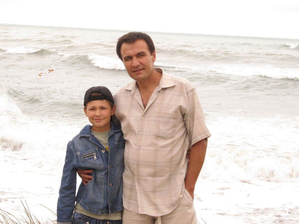 Артур Ходжаев