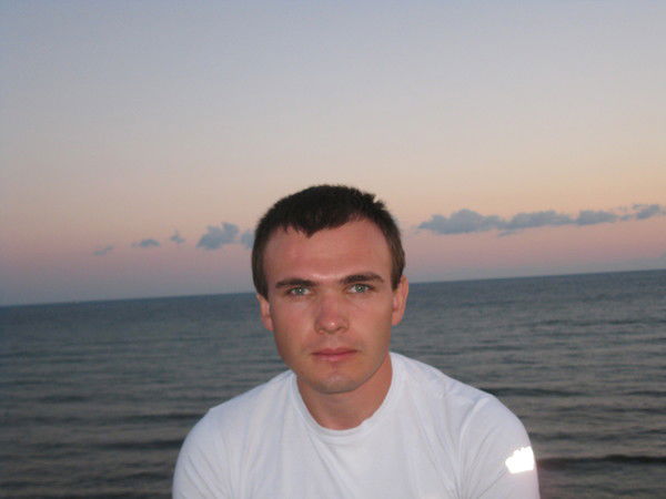 Александр Иванов