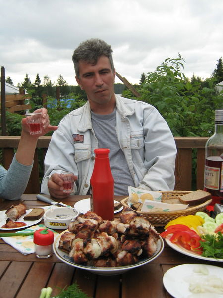 Неизвестно Неизвестно