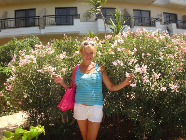 Марина Литвинова