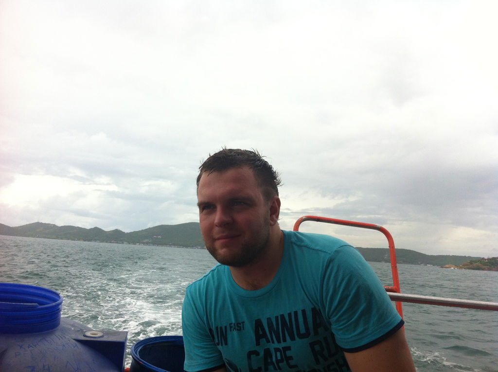 Юрий Бобров