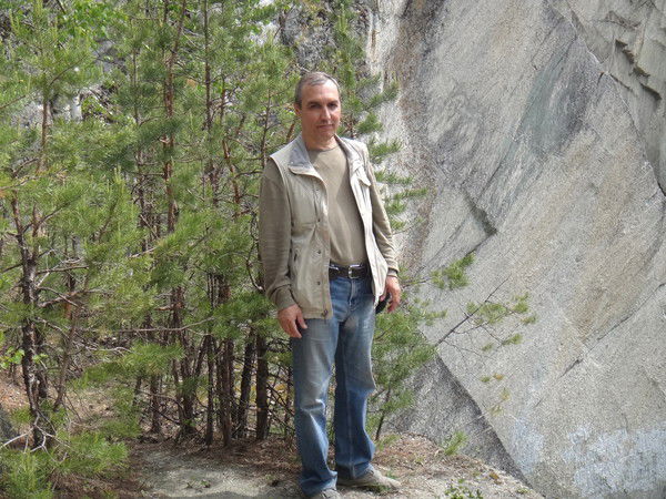 Александр Валиуллов