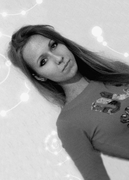 Яна Назаренко