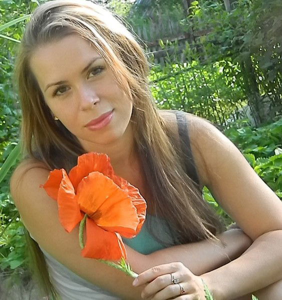 Алена Сафронова