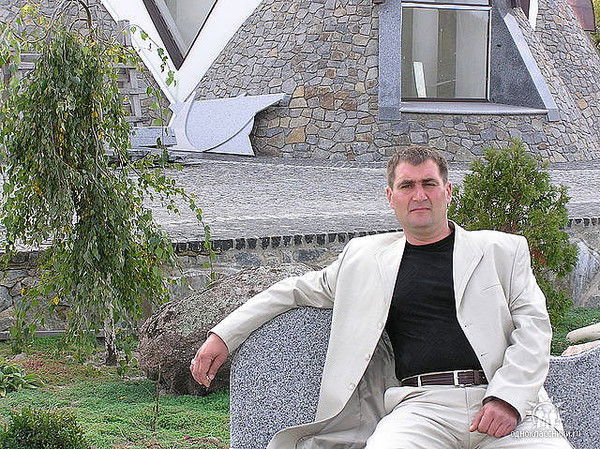 Александр Стоянов