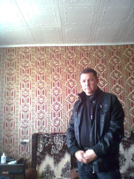 Николай Попов