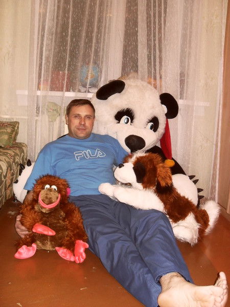 Виктор Саморядов