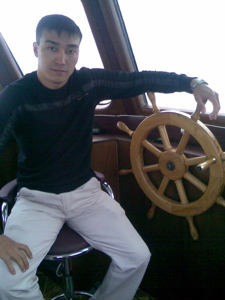 Арман Сатканов