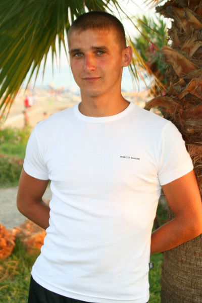 Андрей Горелов