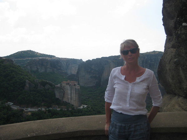 Елена Микуцких