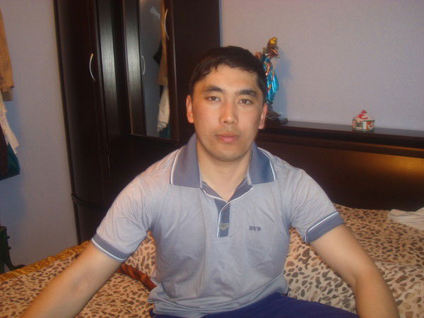 Дастан Маханов