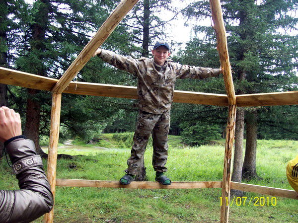 Денис Беседин