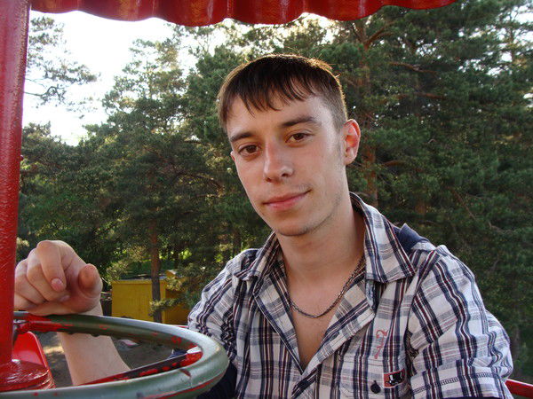 Евгений Омигов