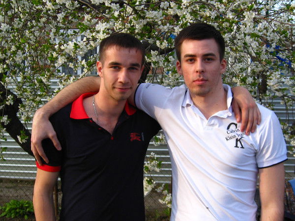 Серёга ********