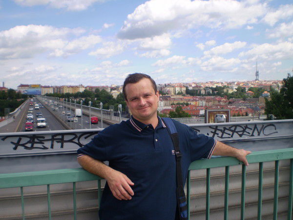 Богдан Василиків