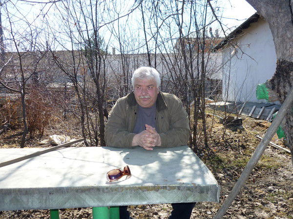 Александр Бурый