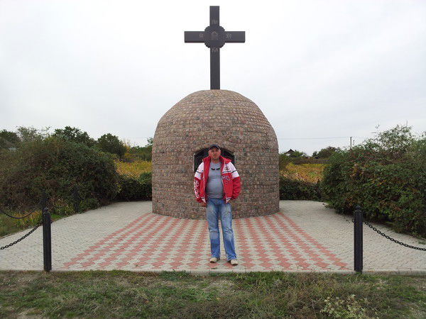 Дмитри Махно