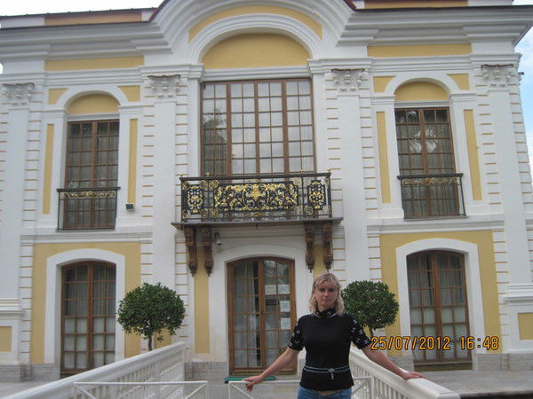 Галина Лаврова