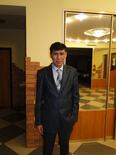 Исатай Сарсенов