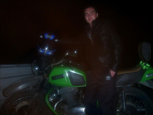 Денис Тарасов