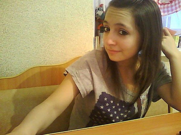 Викуля Наумова