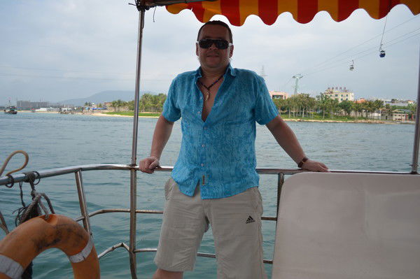 Николай Безматерных