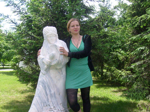 Полина Апрелкова