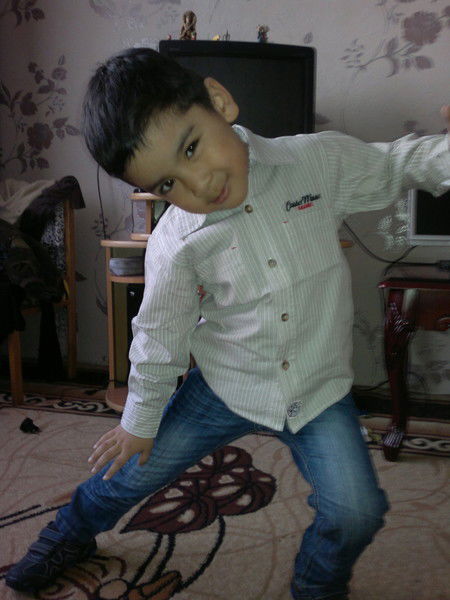 Тахир Омаров